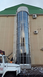 Ограждения стеклянные (лестницы, лифты, атриум)